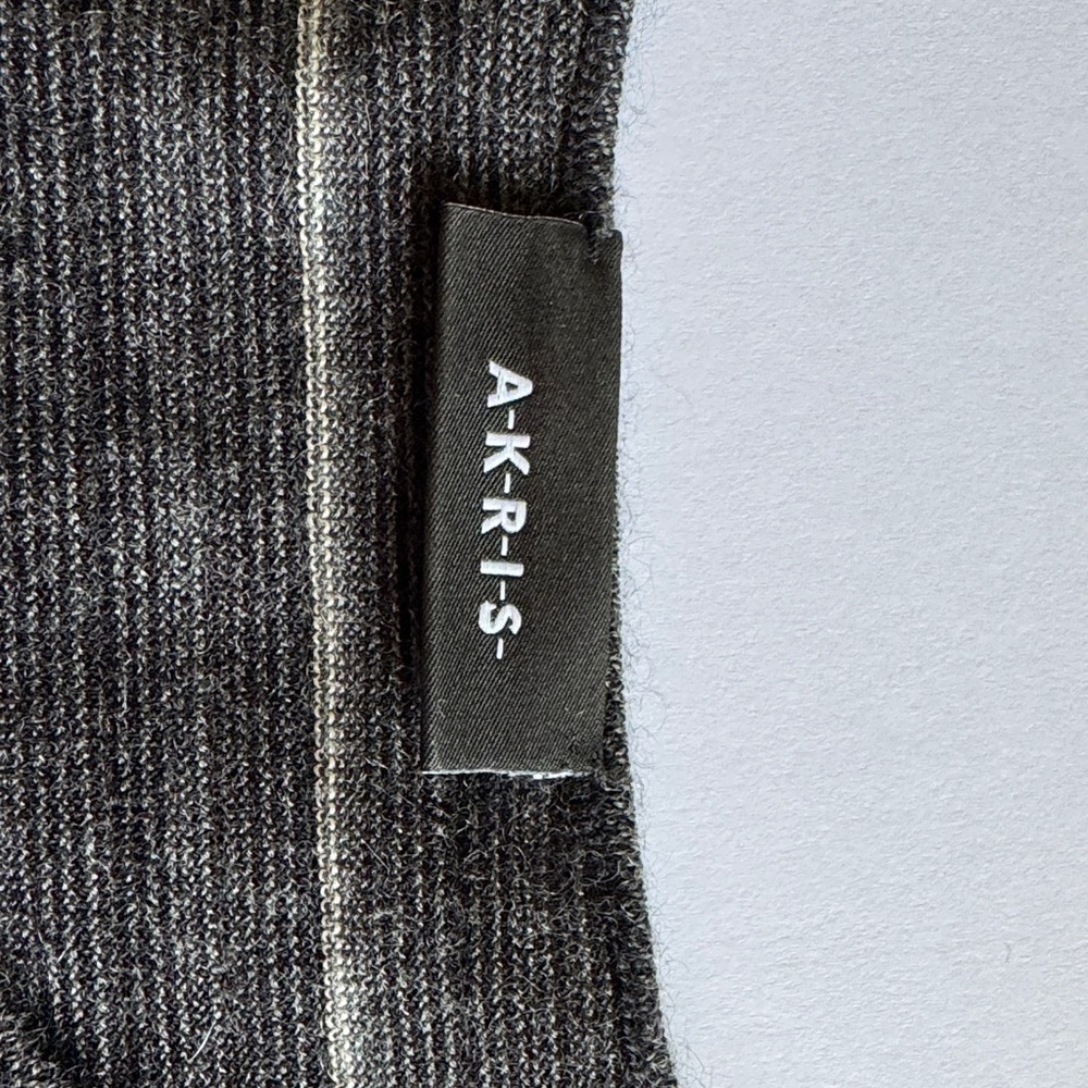 Akris Black White Silk Cashmere Knit Crewneck Top Size 6 - Picture 7 of 8